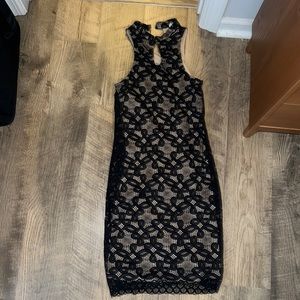 Fitted lace dress